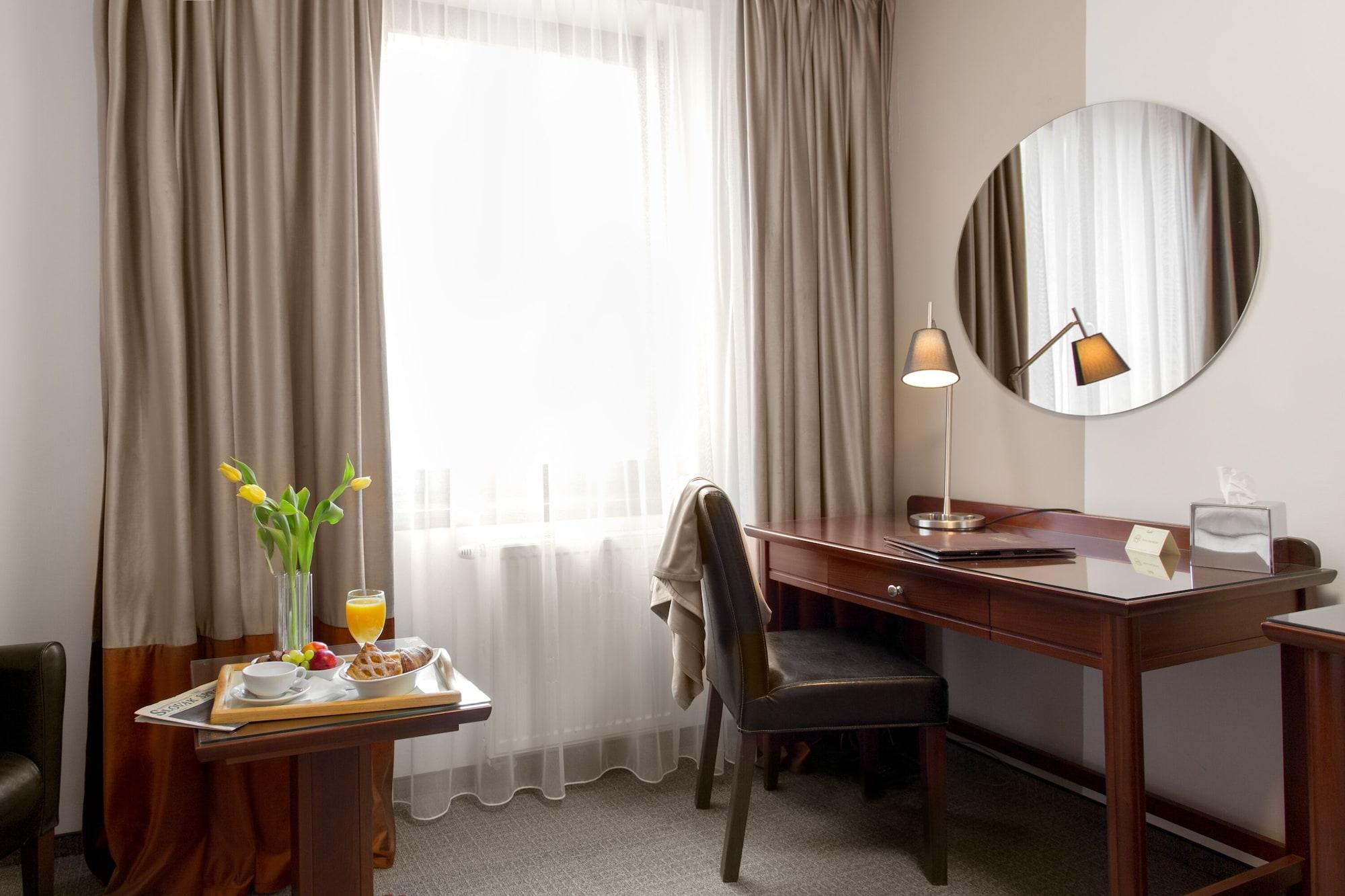 Boutique Hotel Bristol Kosice Exterior photo