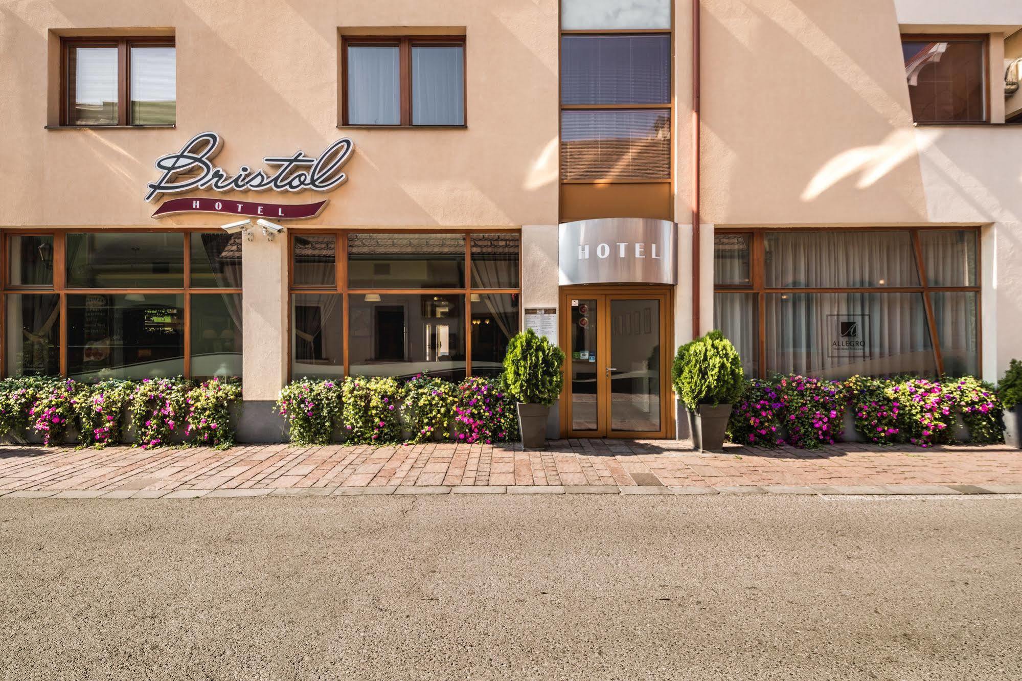 Boutique Hotel Bristol Kosice Exterior photo